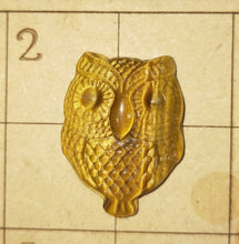 Load image into Gallery viewer, Tigers eye owl pendant.
